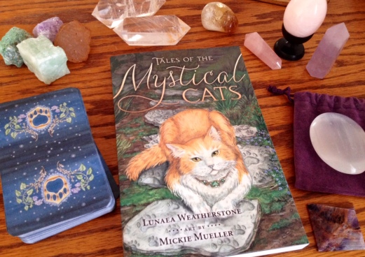 Mystical Cats Tarot 03 Book and Cards