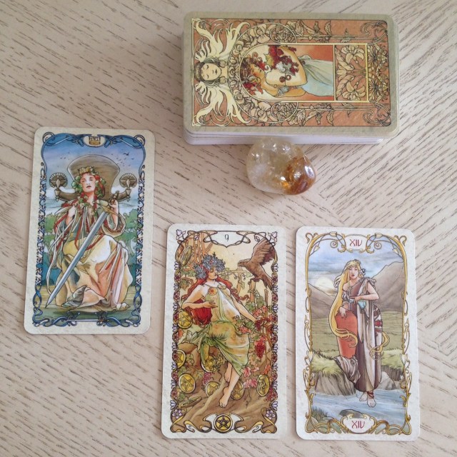 Tarot Mucha 15 Reading
