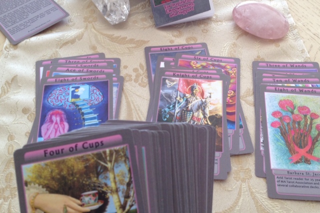 Tarot Pink 07 Sorting the Cards