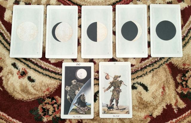 pagan-otherworlds-tarot-uusi-07-moon-cards-seeker-fool